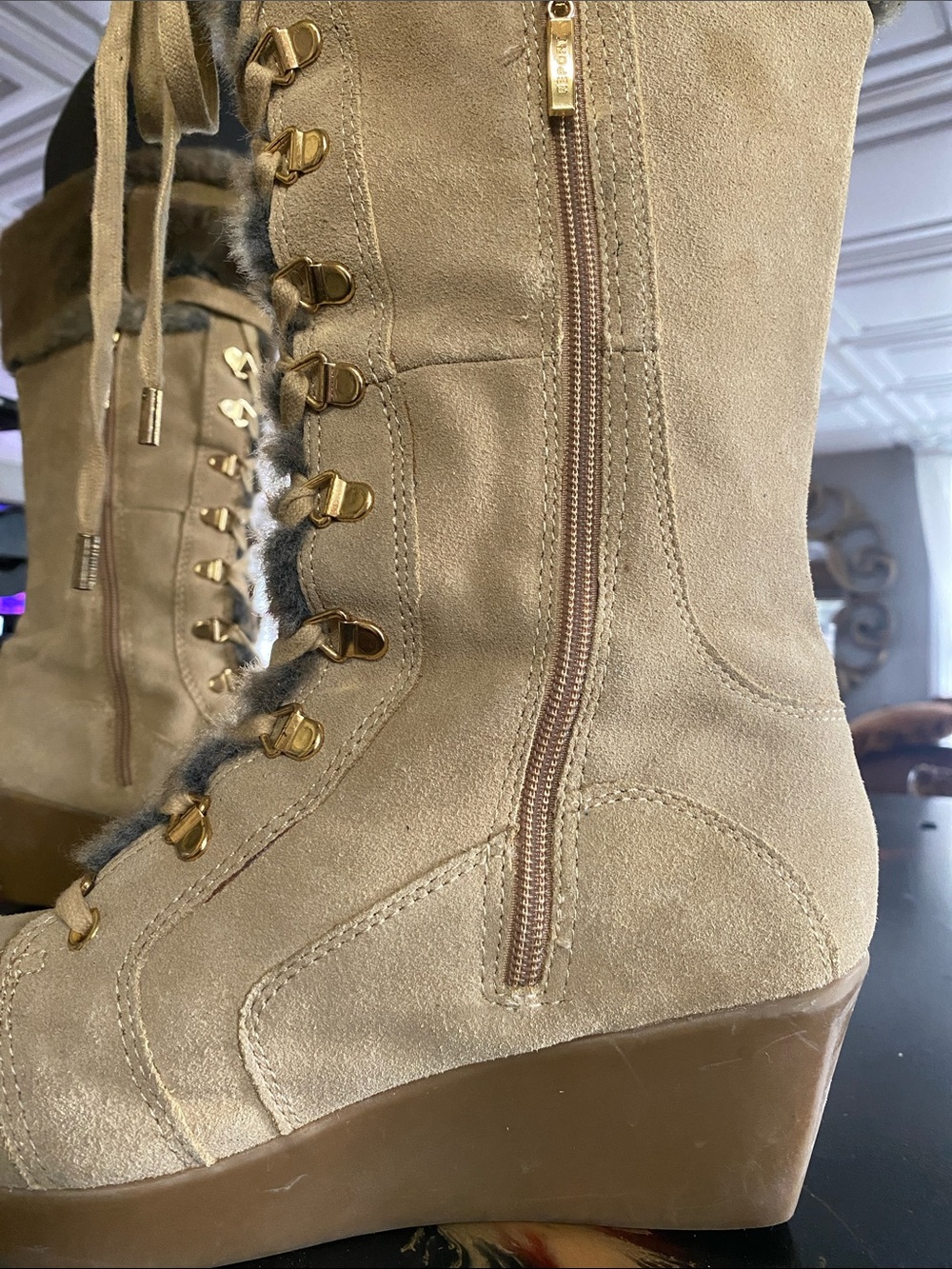 VINTAGE Report brand "Bratz" or "Y2K" lace up boots TAN Suade SIZE 9 - Picture 14 of 16